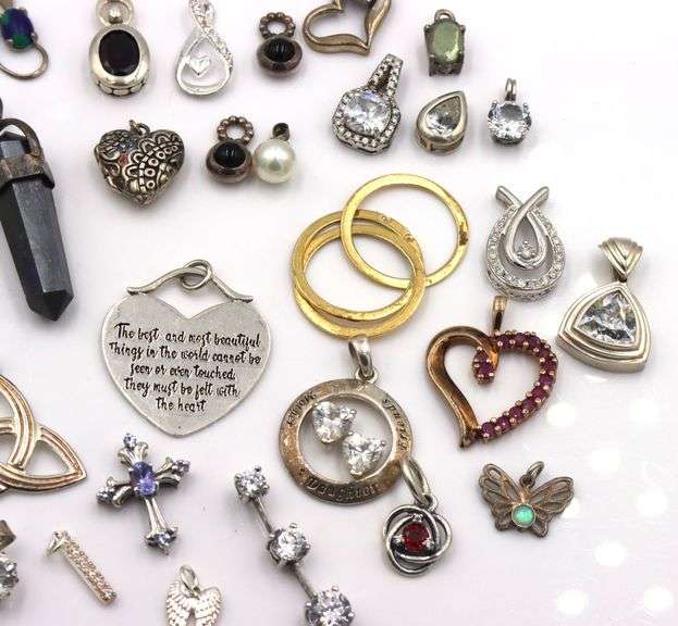 Group lot of Vintage 925 sterling silver pendants