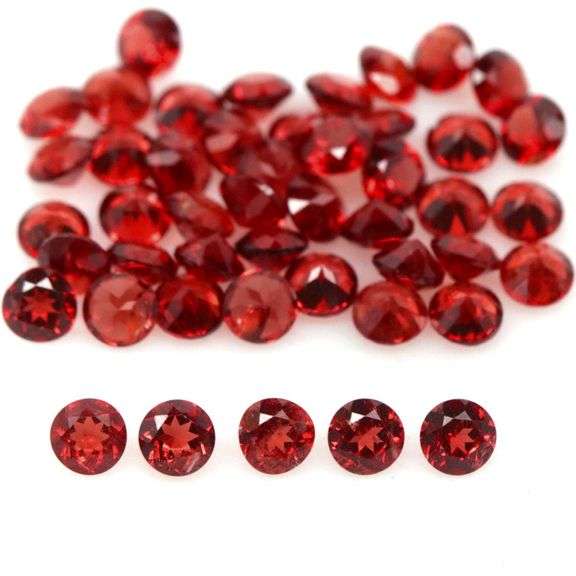 Get ready for the vibrant color in this 5.08ct Garnet set!!!
