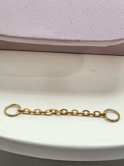 24" 18k chain with extra link , Extra link can be used as ring with size of 5.5 inch