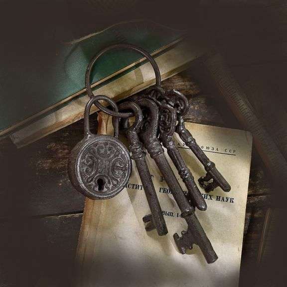 Cast Iron Skeleton Keys Set