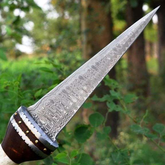 Damascus Steel Dagger Knife