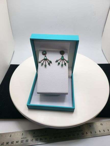 Handmade Elegant Earrings with 2.5ct Natural Colombian Emeralds & 1.5ct Diamond Accents