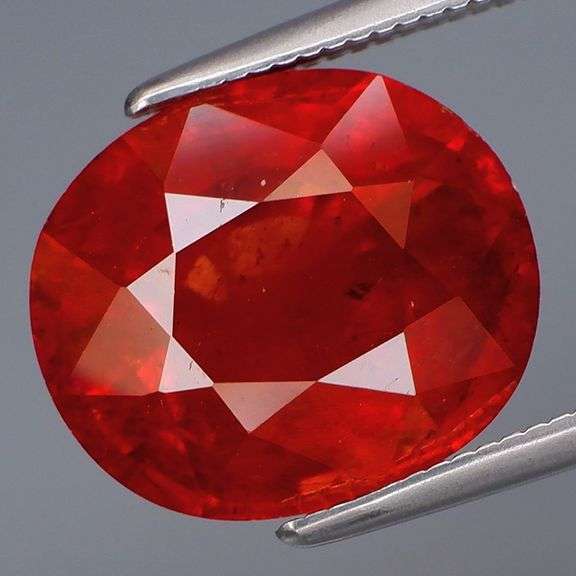 Huge! 7.90ct all natural Imperial Spessartite Garnet!