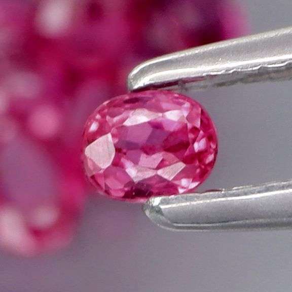 Collectors 4.02ct violet red Ruby set -Untreated!!!