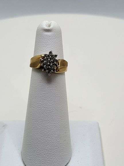 10K yellow gold ladies natural diamond cluster dome ring, sze 4.5