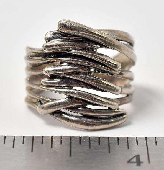 Interlaced Lined Band Ring in Sterling Silver