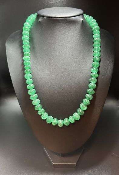 Gorgeous Large 935 Cttw Natural Mined From The Earth Emerald Necklace