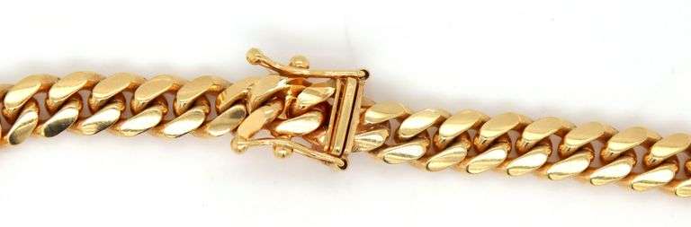 Heavy 10k yellow Man's Link Bracelet