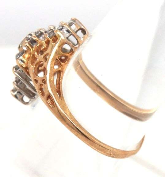 Glittering 14K YG Waterfall Diamond Cluster