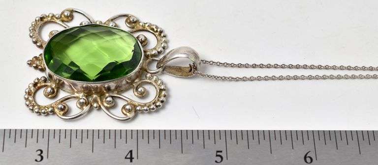 Peridot Gemstone Pendant Necklace in Sterling Silver