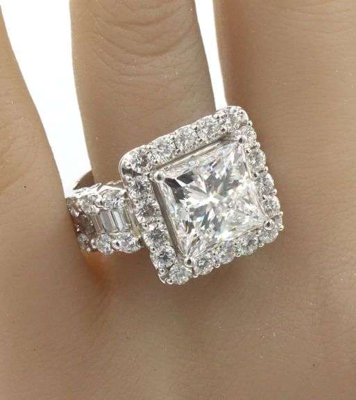 Platinum 7.27ct lab grown diamond halo ring