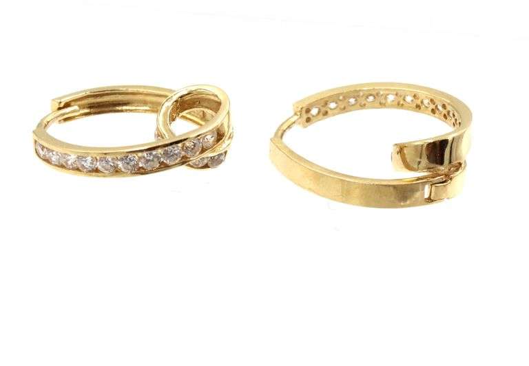 14kt Yellow gold CZ loop hoop earrings
