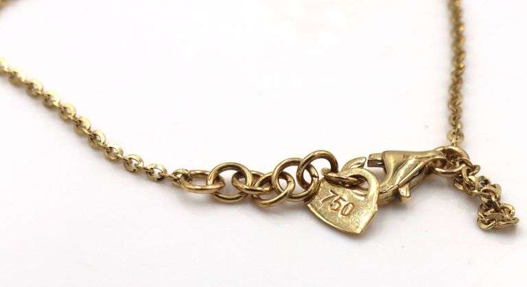18kt Yellow gold Serpenti pendant on chain
