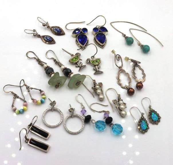 Group lot of Vintage 925 sterling silver earrings
