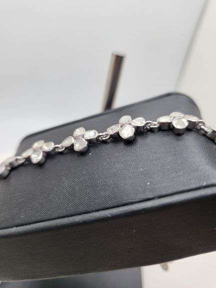 Elegant over 10ct Natural diamond flower Bracelet- Polki designe in Sterling Silver – Size 7