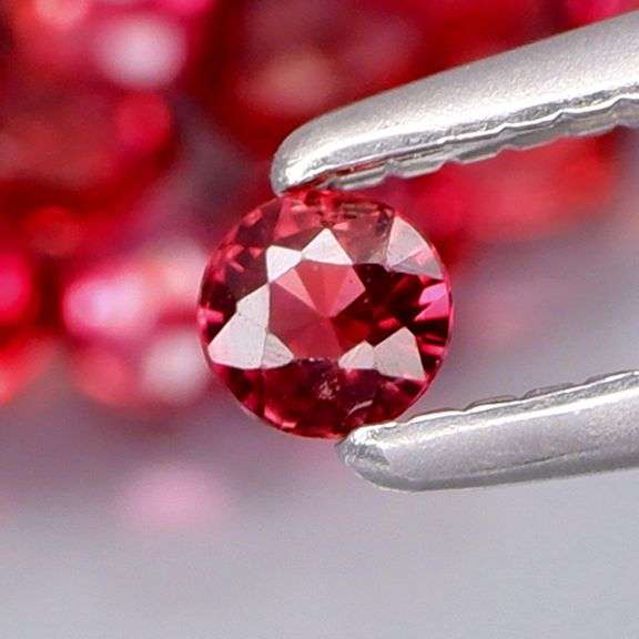 Untreated!!! Rose red!!! 2.97ct set of natural Sapphires!
