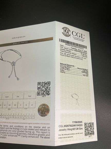 CERTIFIED 18K WHITE GOLD DIMOND HANGING NECKLACE
