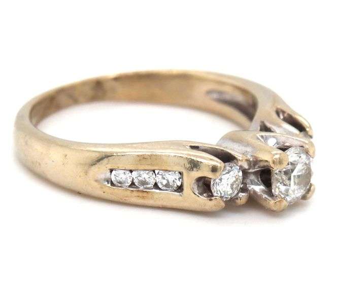 Nice Estate 14K WG Engagement Ring
