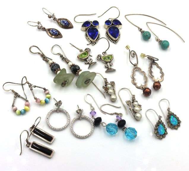 Group lot of Vintage 925 sterling silver earrings