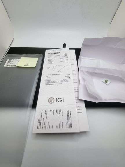 Very high quality Fancy Green Diamond " 1.02 CT lab grown Fancy Green diamond"