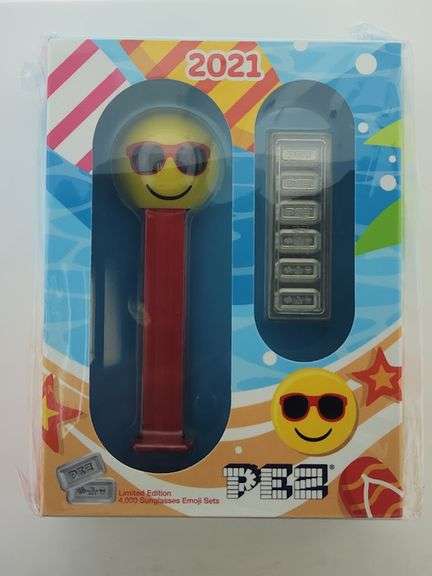 PAMP Suisse PEZ Sunglasses Emoji Dispenser With (6) 5 Gram .9999 Silver Wafer Bars