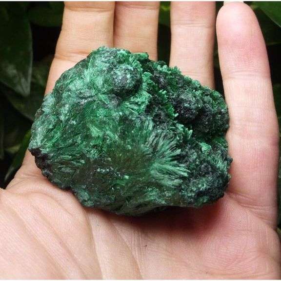 Natural Raw Malachite Crystal Stone