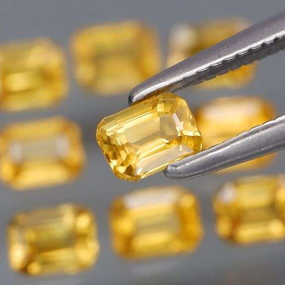 This 2.18ct set of Ceylon Sapphires is simply radiant!