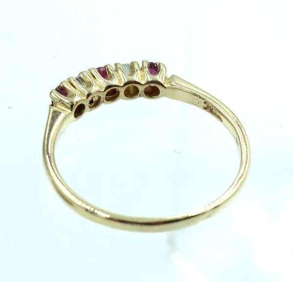 14kt Yellow gold ruby and diamond 5 stone band