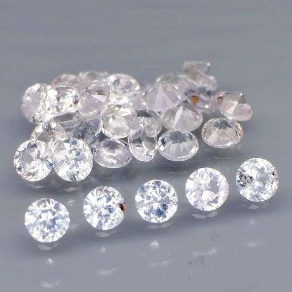 Untreated! 2.21ct diamond white Sapphire set!