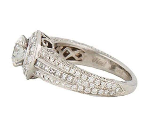 Neil Lane 1.69ctw Round Diamond Halo Milgrain Engagement Ring in 14K