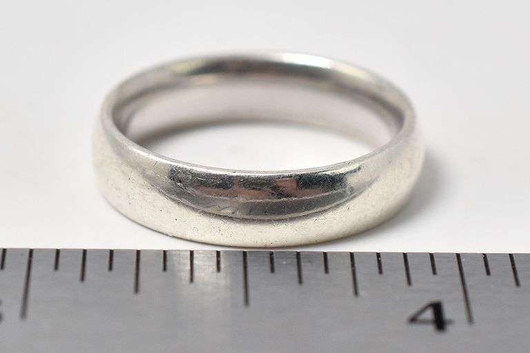 Plain Band Ring in Sterling Silver