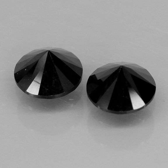 Elegant 2.86ct untreated pair of diamond black Spinels