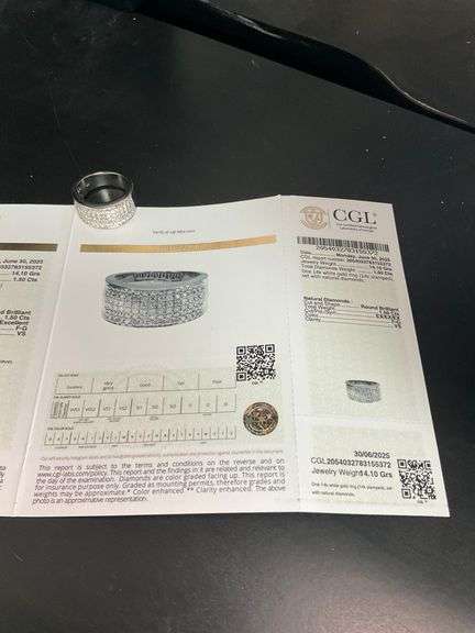 CERTIFIED 14K WHITE GOLD DIAMOND BAND