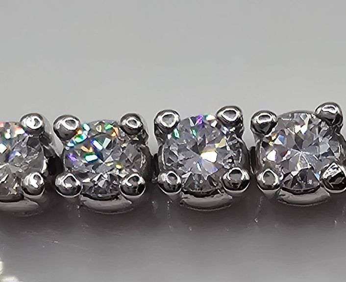 18 Kt White Gold Plated Lab Simulated 26 Ctw White Diamond Tennis Bracelet