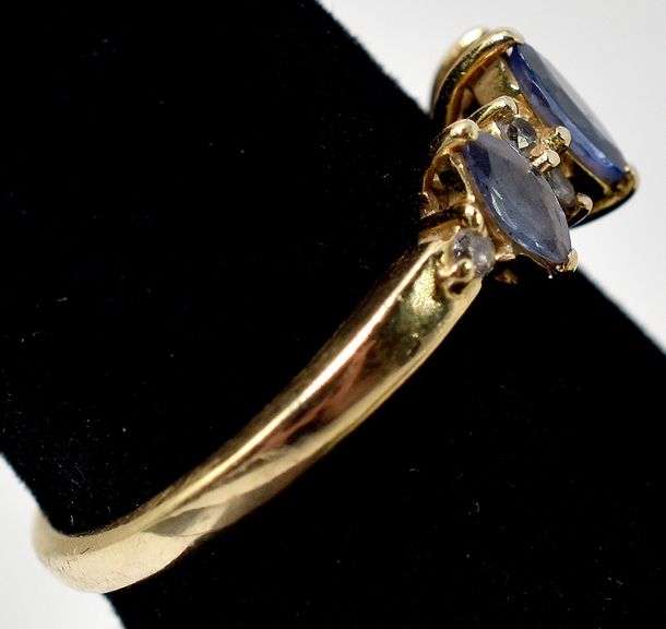 Beautiful 14K Yellow Gold Blue Gemstone and Diamond Ring