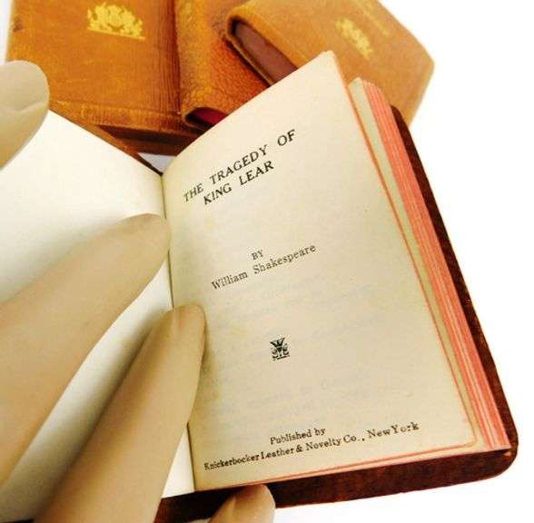4 Early Knickerbocker Leather Miniature Shakespeare Books