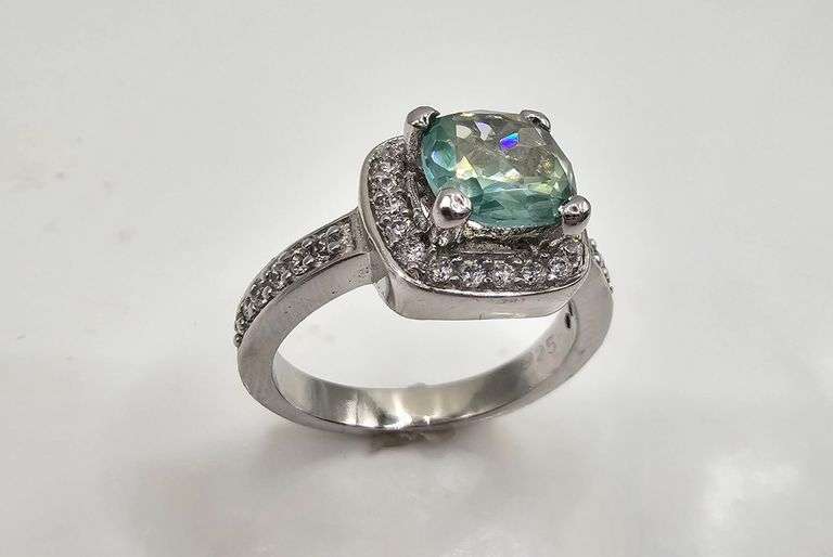 14 Kt White Gold Plated Sparkling 2.5 Ct White Ice Green Lab Simulated Diamond Ring
