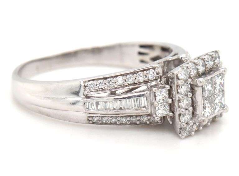 10kt White gold Invisible set diamond engagement ring