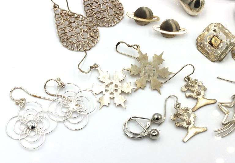Group lot of Vintage 925 sterling silver earrings