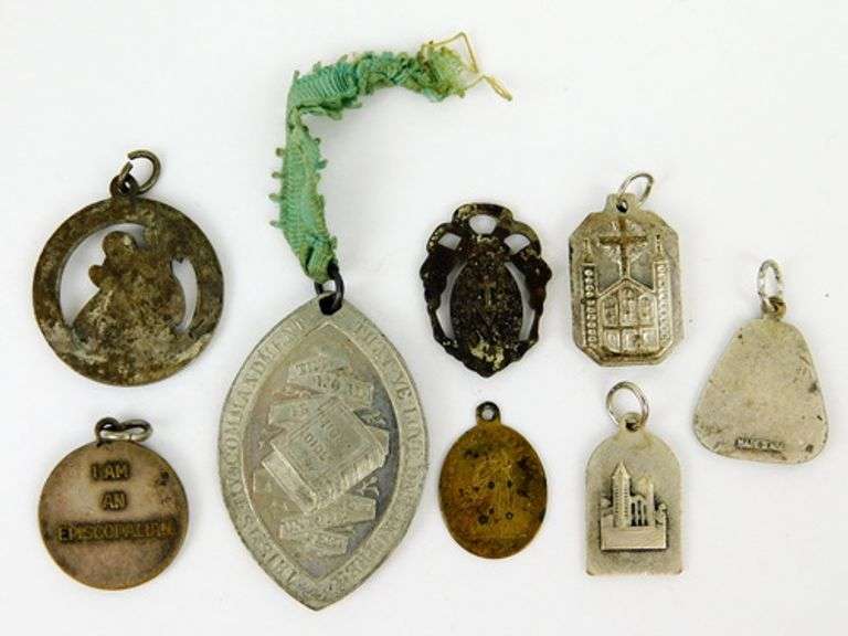 Lot of Vintage Religious Medals