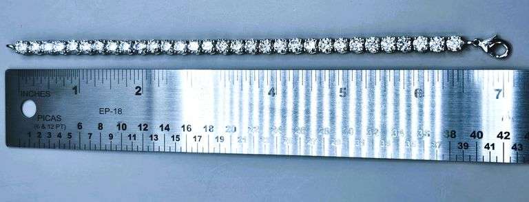 14 Kt White Gold Plated Huge 16.25 Ctw White Ice Blue Lab Simulated Diamond Tennis Bracelet