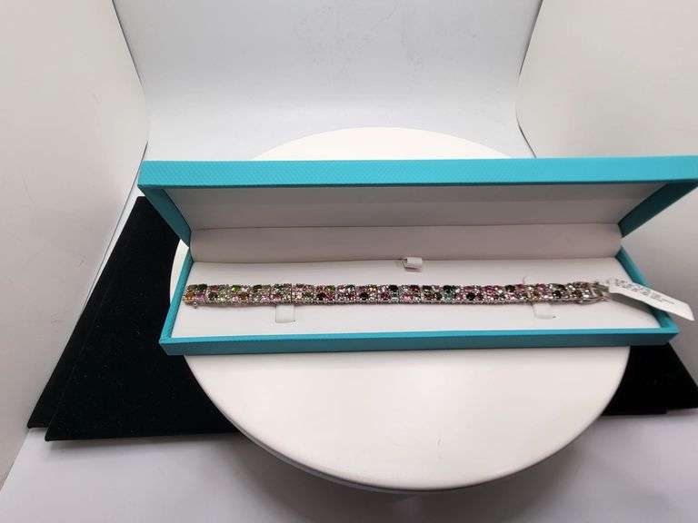 Elegant over 18.0ct Natural square shape design tourmaline  and 1.70 ct diamond Bracelet-  in Sterli