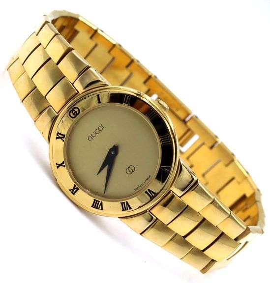 Gucci Quartz Watch Scratches on dial & crystal