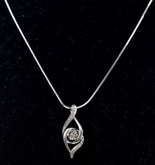 Diamond Pendant Necklace in Sterling Silver