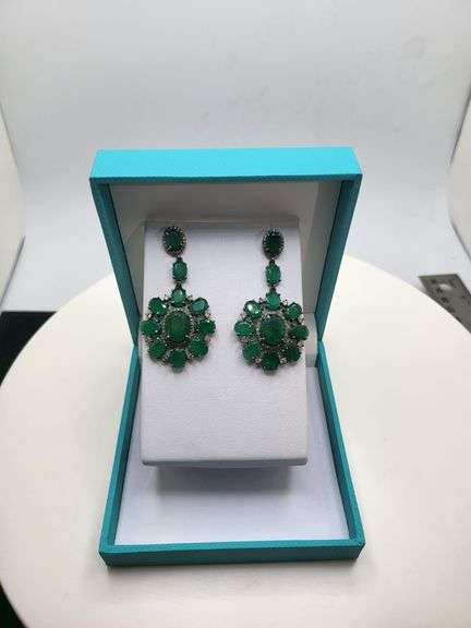 Handmade Elegant Earrings with 12.0ct Natural Colombian Emeralds & 1.5ct Diamond Accents