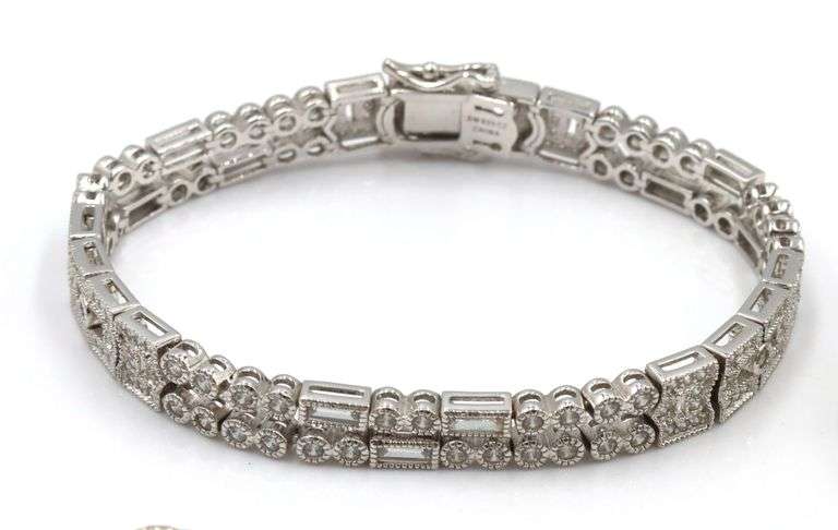 Group lot of 4 Vintage 925 sterling silver bracelets