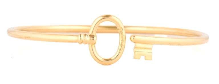 Tiffany & Co. Oval Key Wire Bangle Bracelet in 18K W/Box