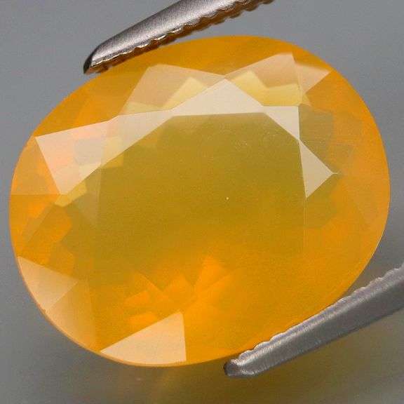 Rich AND vibrant!!! 3.78ct golden orange pure Fire Opal!!!