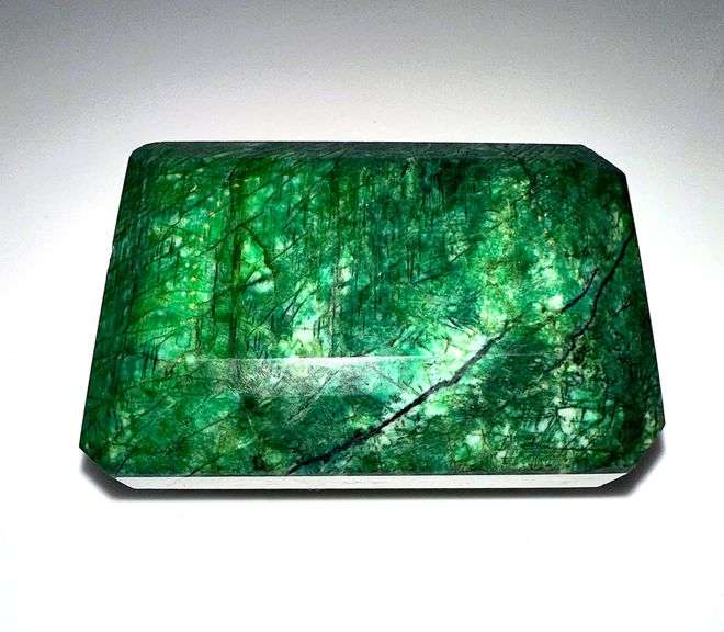 Huge Certified 1640 Ct Museum Size Natural Emerald
