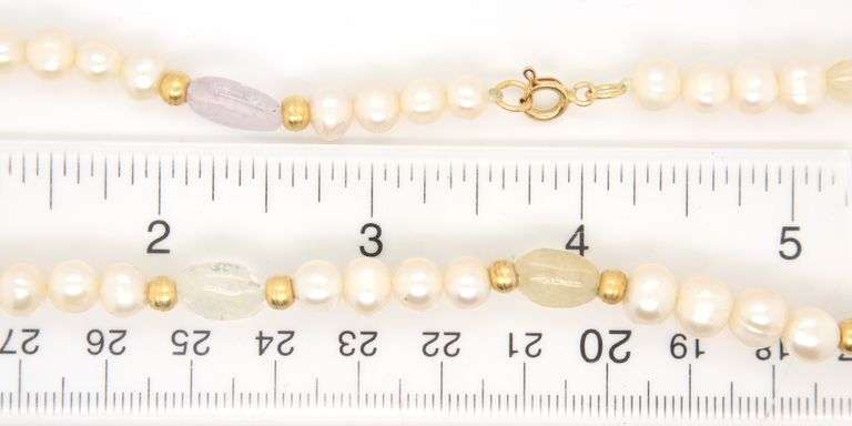 18kt Yellow gold button pearl, white quartz and amethyst gold ball necklace
